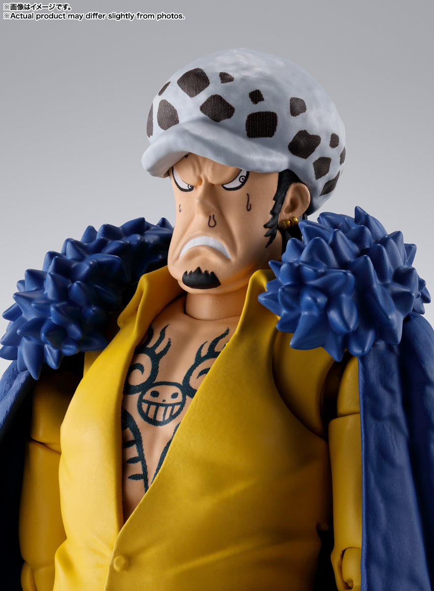 S.H.Figuarts Trafalgar Law -Onigashima Uchiiri-