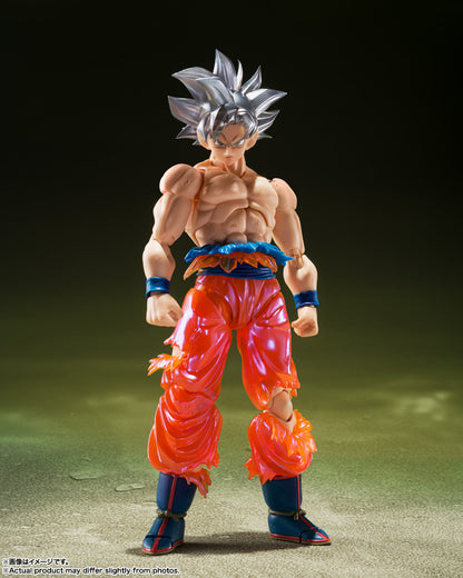 S.H.Figuarts Son Goku Ultra Instinct -Breaking Through the Limits-